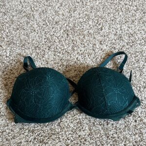 Victorias Secret push up bra